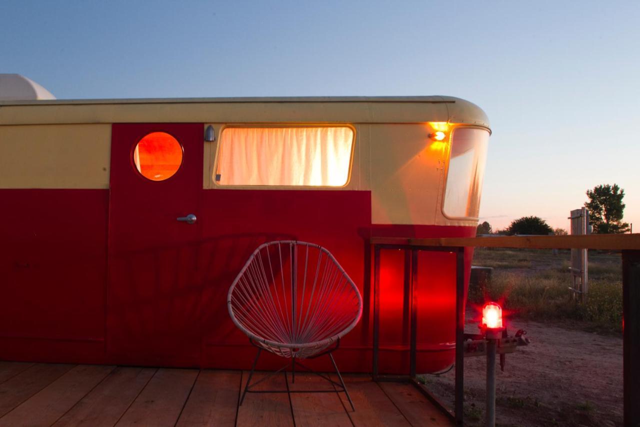 Вилла El Cosmico Марфа Экстерьер фото