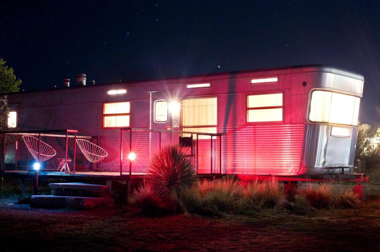 Вилла El Cosmico Марфа Экстерьер фото